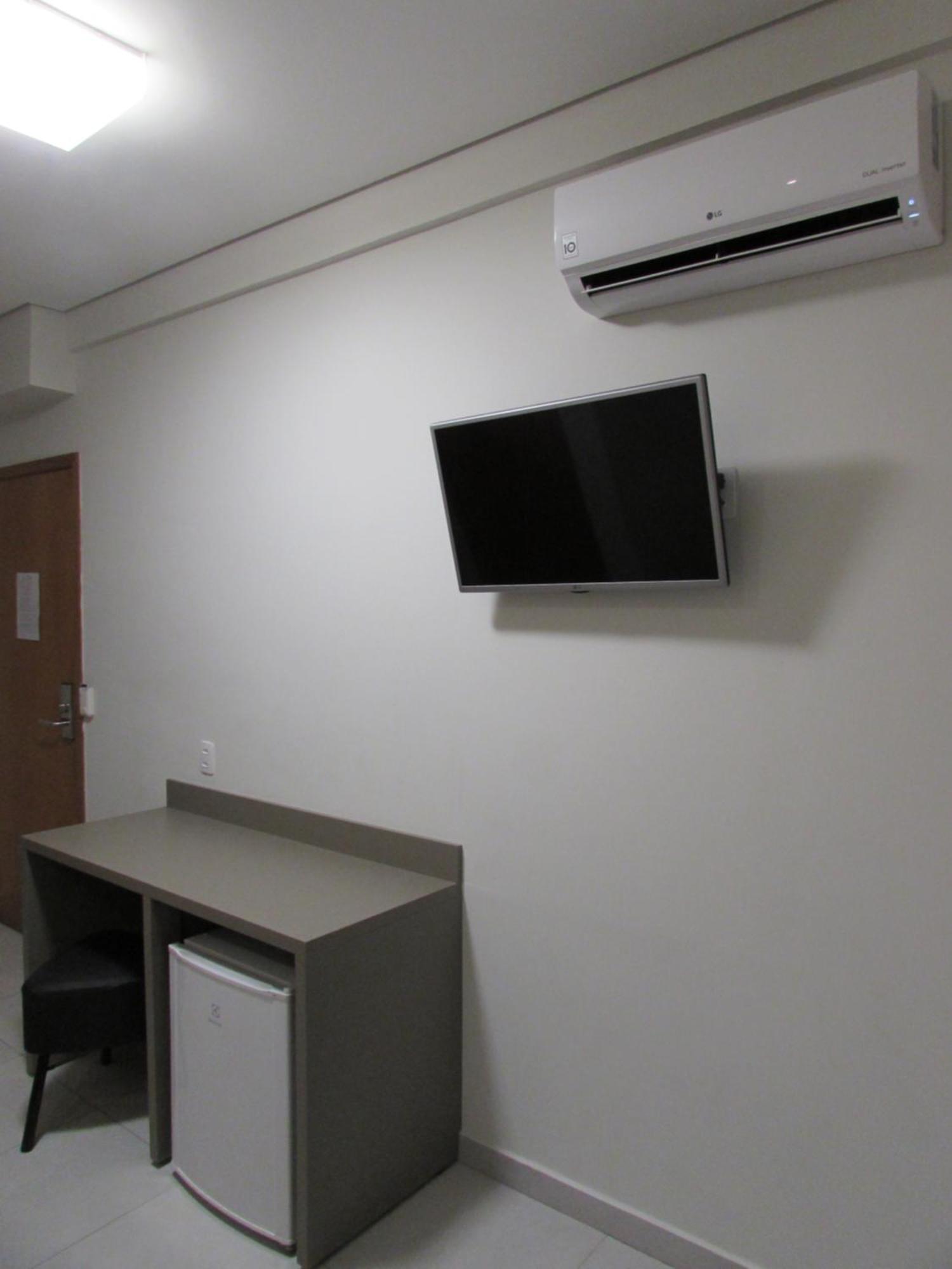 Hotel Urbis A 10 Minutos Rua 25 De Marco, Bras,Bom Retiro,A 2 Minutos Do Mirante Sampa Sky ساو باولو المظهر الخارجي الصورة