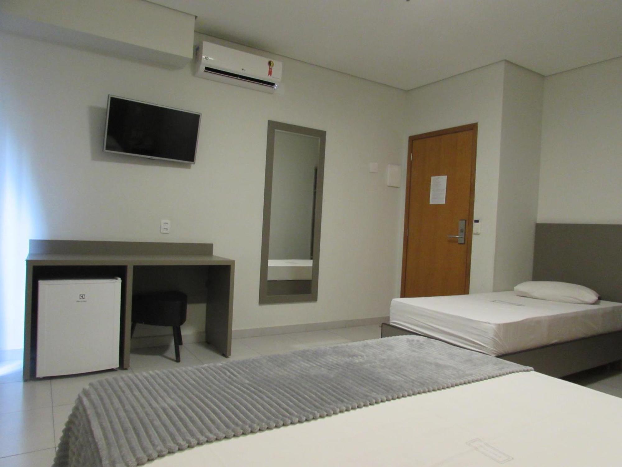 Hotel Urbis A 10 Minutos Rua 25 De Marco, Bras,Bom Retiro,A 2 Minutos Do Mirante Sampa Sky ساو باولو المظهر الخارجي الصورة